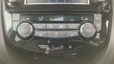 Nissan Qashqai 1.3 DiG-T 160 Tekna+ 5dr Petrol Hatchback